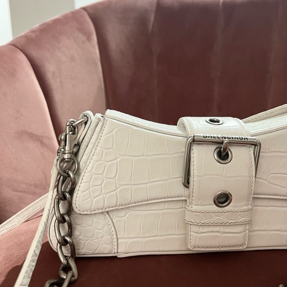 Authentic White Balenciaga Lindsay Croc Embossed Shoulder Bag - Picture 2 of 13